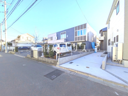 接道状況および現場風景　【三鷹市上連雀８丁目】／撮影日2026/01/10