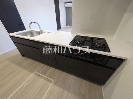 4号棟　キッチン　【三鷹市上連雀８丁目】／撮影日2025/12/26