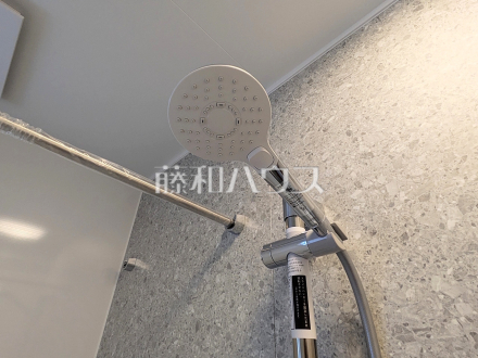 4号棟　シャワーヘッド　【三鷹市上連雀８丁目】／撮影日2025/12/26