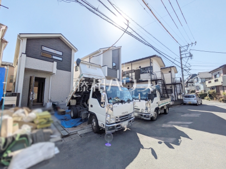 接道状況および現場風景　【府中市是政１丁目】／撮影日2026/02/23