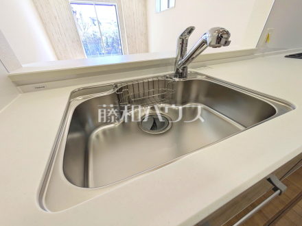 1号棟　キッチン　【府中市是政１丁目】／撮影日2026/03/05