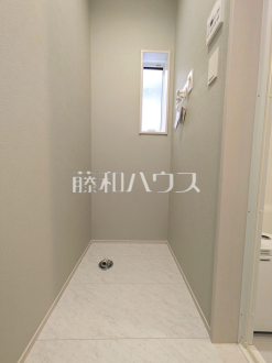 1号棟　洗面室　【府中市是政１丁目】／撮影日2026/03/05