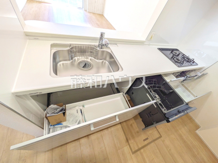 1号棟　キッチン　【府中市是政１丁目】／撮影日2026/03/05