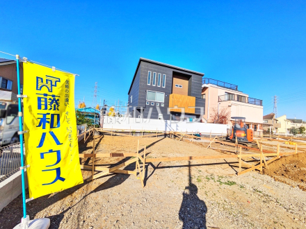 ≪1号棟　外観≫建物のプレゼンをさせていただきますので、実際の完成イメージを思い描いていただくことができます。お気軽にお問合せ下さい。　【府中市日新町５丁目】／撮影日2025/11/30