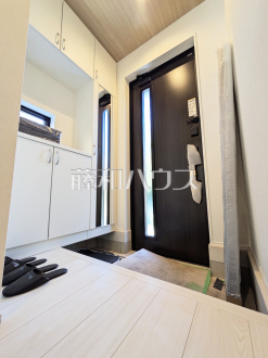 玄関　【調布市深大寺東町６丁目】／撮影日2026/02/01