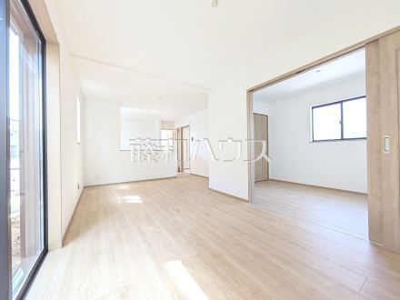 A号棟　リビング　【日野市落川】／撮影日2026/03/21