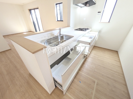 A号棟　キッチン　【日野市落川】／撮影日2026/03/21