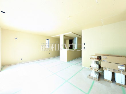 2号棟　リビング　【東村山市恩多町１丁目】／撮影日2026/04/12