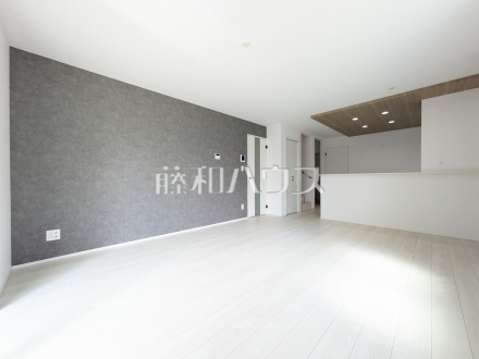 2号棟　リビング　【国立市泉３丁目】／撮影日2026/04/14