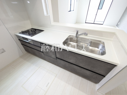 2号棟　キッチン　【国立市泉３丁目】／撮影日2026/04/14