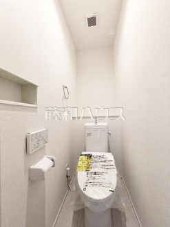 8号棟　トイレ　【新座市池田４丁目】／撮影日2026/04/10