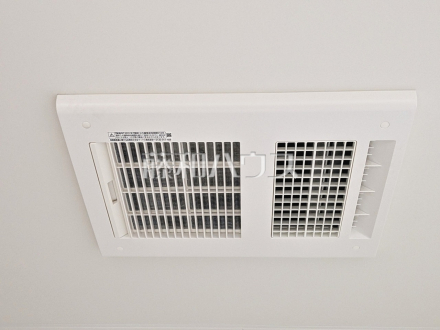 8号棟　浴室乾燥機　【新座市池田４丁目】　雨の日の強い味方！浴室換気乾燥機付きユニットバスで洗濯物が乾かせます。／撮影日2026/04/10