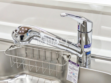 8号棟　浄水器一体型水栓　【新座市池田４丁目】　 いつでもおいしいお水が飲める浄水器一体型水栓も完備 ／撮影日2026/04/10