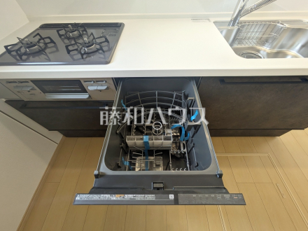 食洗機　食洗機は水仕事を軽減するとともに、手洗いに比べ節水効果も期待できます。　／撮影日2026/04/18