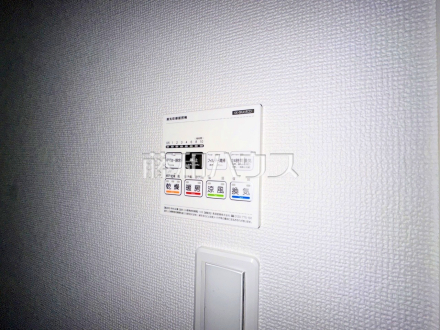 浴室換気乾燥機　雨天時の洗濯物や浴室内のカビ防止としても活躍する浴室換気乾燥機／撮影日2026/04/10