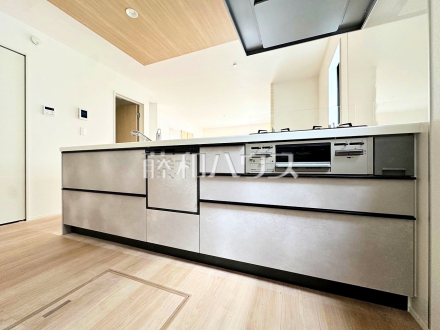 2号棟　キッチン　【府中市多磨町２丁目】／撮影日2026/04/10