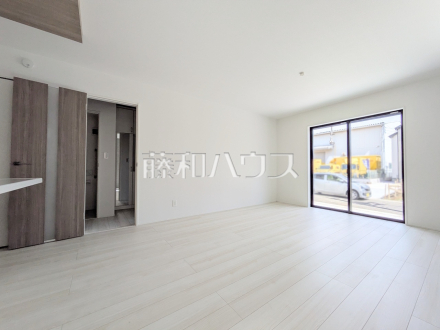 3号棟　リビング　【府中市多磨町２丁目】／撮影日2026/04/18