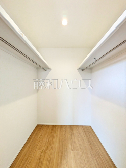 2号棟　ウォークインクローゼット　【小平市小川町１丁目】／撮影日2026/08/21