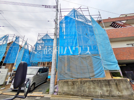 1号棟　外観　【日野市大坂上３丁目】完成前ですがご見学できます。通常ではなかなか見ることのできない建物構造も、建築中だからこそご覧になれます。／撮影日2026/07/03
