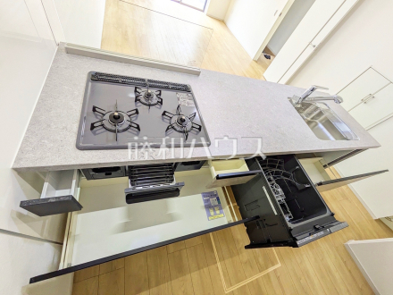 1号棟　キッチン　【調布市深大寺東町４丁目】／撮影日2026/04/13