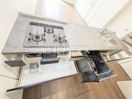 2号棟　キッチン　【調布市深大寺東町４丁目】／撮影日2026/04/13