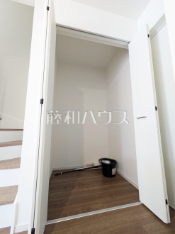 2号棟　ウォークインクローゼット　【調布市深大寺東町４丁目】／撮影日2026/04/13