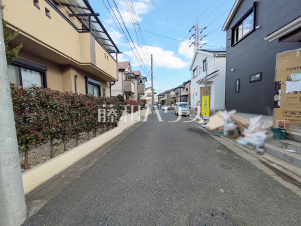接道状況および現場風景　【練馬区大泉町３丁目】／撮影日2026/03/16