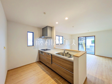 B号棟　キッチン　【立川市栄町２丁目】／撮影日2026/04/06