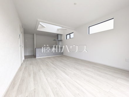 2号棟　リビング　【東村山市諏訪町１丁目】／撮影日2026/04/10