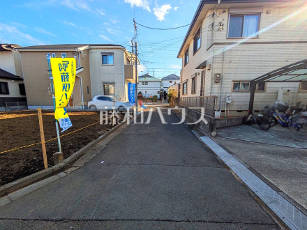 接道状況および現場風景　【練馬区西大泉１丁目】／撮影日2025/12/19