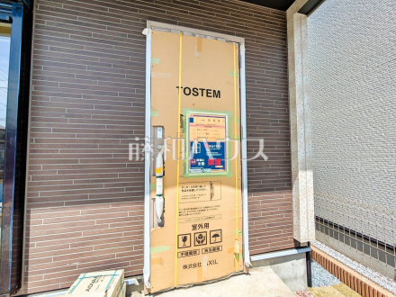 1号棟　玄関　【東久留米市小山５丁目】／撮影日2026/04/17