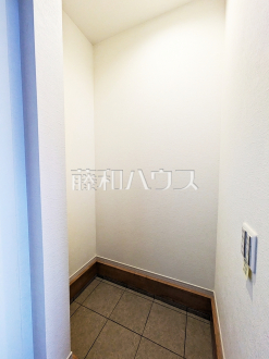 土間収納は、幅を取る荷物をすっきりと収納することができます。　【練馬区東大泉６丁目】／撮影日2026/03/09