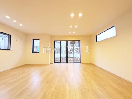 リビング　【練馬区東大泉６丁目】／撮影日2026/03/09