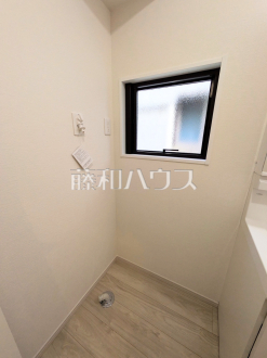 2号棟　洗面室・洗濯機スペース　【朝霞市幸町１丁目】／撮影日2026/02/27