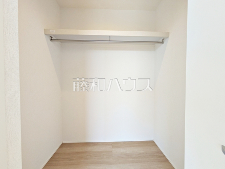 4号棟　ウォークインクローゼット　【新座市池田４丁目】／撮影日2026/05/02