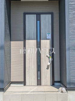 4号棟　玄関　【新座市池田４丁目】／撮影日2026/04/03