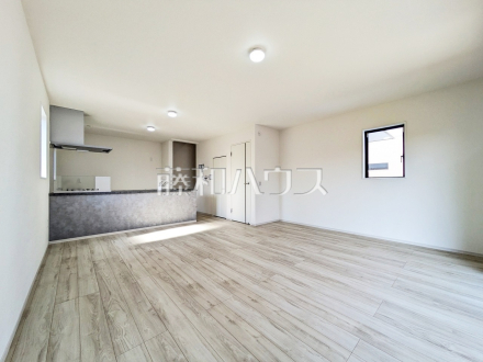 ２号棟　リビング　【国分寺市高木町１丁目】／撮影日2026/04/03