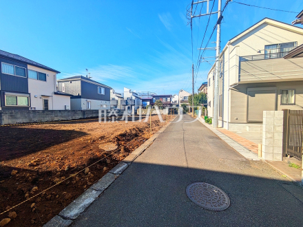 接道状況および現場風景　【東村山市恩多町３丁目】／撮影日2026/01/05