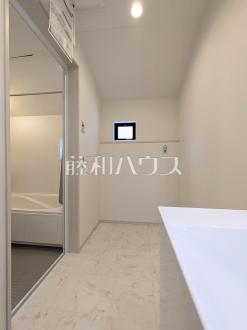 2号棟　洗面室　【調布市小島町２丁目】／撮影日2026/06/01