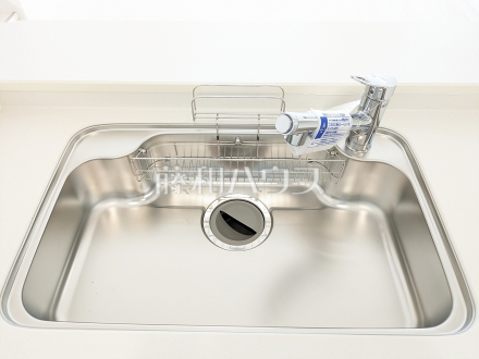 1号棟　キッチン　【与那原町字与那原】／撮影日2026/01/29