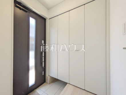 玄関ホール　【小金井市東町５丁目】／撮影日2026/03/21