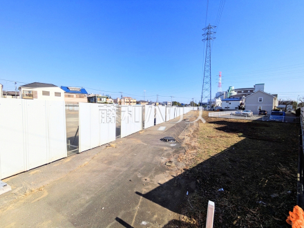 ≪接道状況≫周辺環境はもちろん、日当たりや設備仕様など、実際に行ってみないと分からないことも多くございます。営業担当がご案内いたしますのでお気軽にお問い合わせくださいませ☆　【府中市西原町２丁目】／撮影日2026/01/16