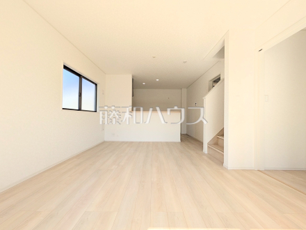 7号棟　リビング　【府中市清水が丘３丁目】／撮影日2026/03/12