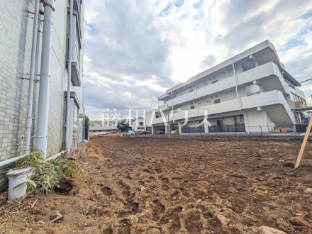 ≪現地外観≫見学はしたいけど、なかなか時間が取れない・・・そんな方に出勤前や仕事終わりにマイホームを見学できるサポートをいたします。　【府中市栄町３丁目】／撮影日2026/02/13