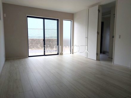 ≪2号棟　リビング≫　【府中市小柳町２丁目】／撮影日2026/04/10