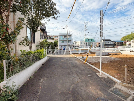 接道状況および現場風景　【西東京市泉町２丁目】／撮影日2026/04/18