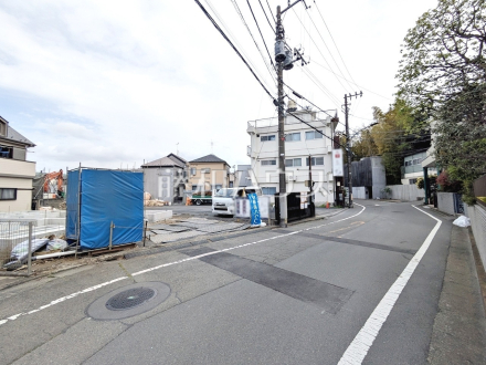 接道状況および現場風景　【三鷹市井の頭１丁目】／撮影日2026/04/13