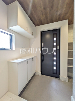 玄関　【新座市あたご３丁目】／撮影日2026/08/24