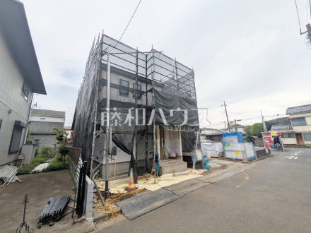 完成前ですがご見学できます。通常ではなかなか見ることのできない建物構造も、建築中だからこそご覧になれます。　【新座市あたご３丁目】／撮影日2026/04/17