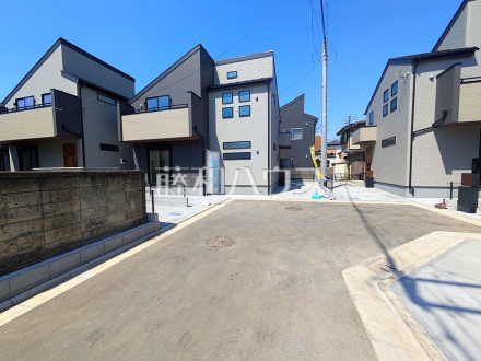 接道状況および現場風景　【東村山市久米川町２丁目】／撮影日2026/05/02